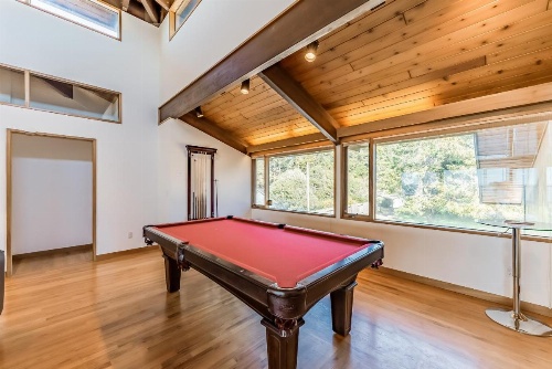 Crown of the Coast image 16