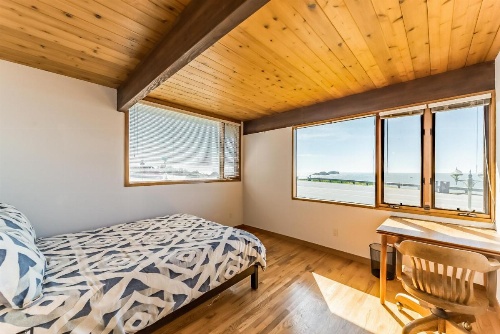 Crown of the Coast image 25