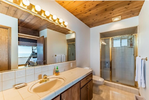 Crown of the Coast image 32