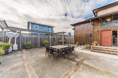 Crown of the Coast image 49