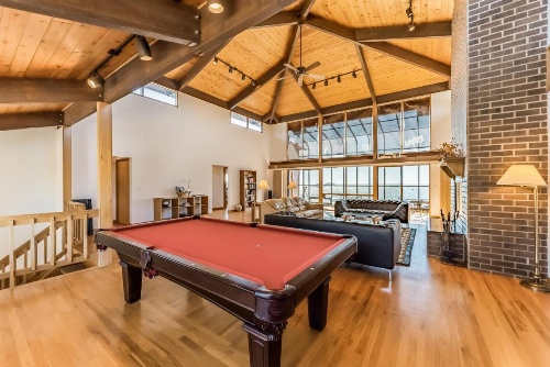 Crown of the Coast image 6